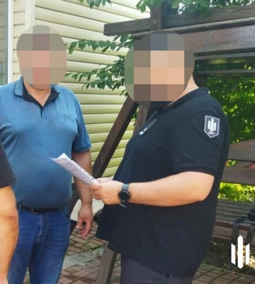 За отримання хабарів від підприємців судитимуть посадовця Держпродспоживслужби на Полтавщині