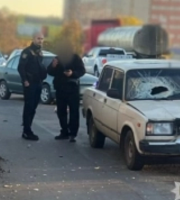 Під Одесою легковик на смерть збив літню жінку