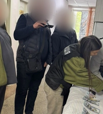 На Одещині начальник відділення військової клініки обіцяв за хабар визнати військовослужбовця обмежено придатним