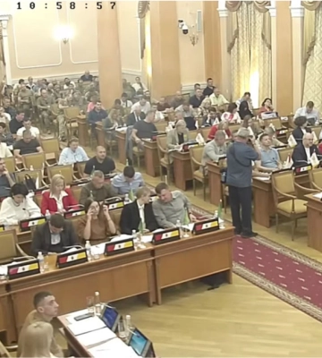 Одесский горсовет планово будет собираться только в ноябре, а внеочередного заседания пока нет