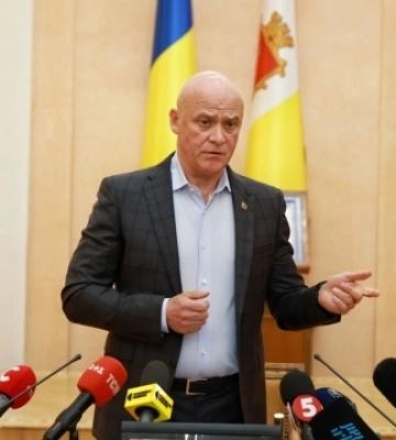 Труханов заявив, що не уникатиме судів по справах, у яких фігурує