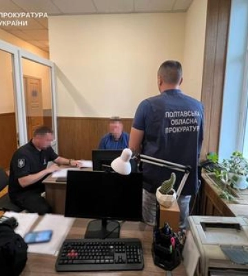 На Полтавщині судитимуть двох посадовців за отримання 180 тисяч хабаря
