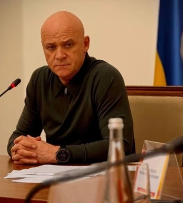 ЦВК: повноваження мера Одеси припиняться після отримання указу президента про втрату громадянства