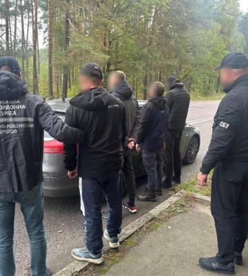 На Волині викрили схему продажу заборонених ліків