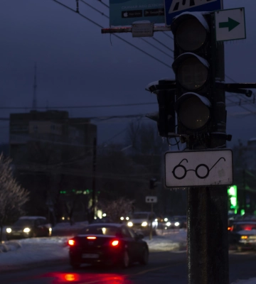 В усіх областях України, окрім двох, вводять екстрені відключення електроенергії