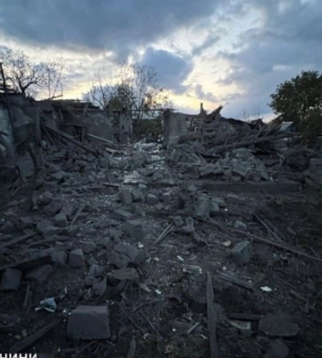 У Добропіллі на місті російського авіаудару деблокували тіло людини