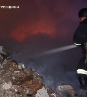 Загарбники вночі атакували Дніпропетровщину, є поранена