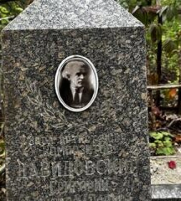До 160-річчя композитора Григорія Давидовського у Полтаві відновлюють його закинуту могилу