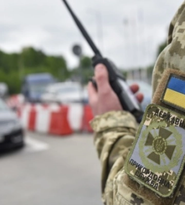 На Буковині заступник мера допомагав ухилянтам перетнути кордон - прокуратура