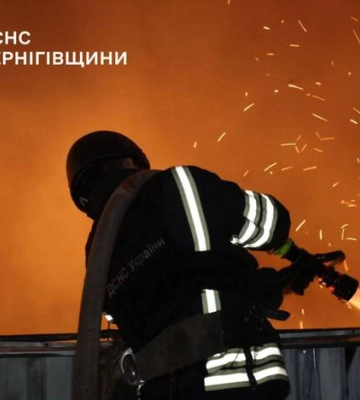 У Ніжині внаслідок нічної атаки дронами поранено людину