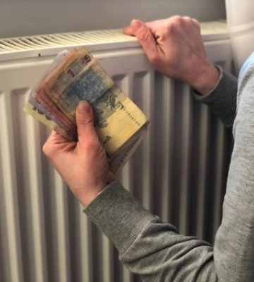 Через ремонт 12 будинків і дитсадок у Луцьку залишилися без гарячої води
