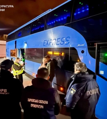 Юную харьковчанку подозревают в торговле людьми: куда отправляла женщину