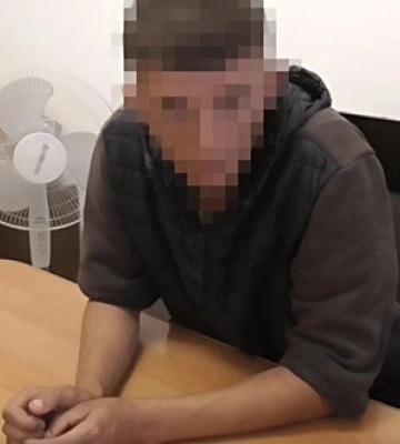 На Львівщині чоловік проведе 10 років за ґратами за зґвалтування малолітньої сестри