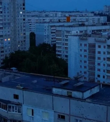 В Киеве и области применили экстренные отключения света