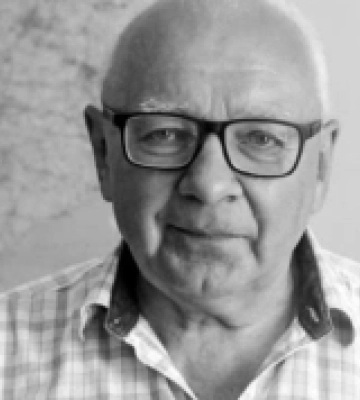 У Луцьку помер відомий волинський журналіст Володимир Приходько