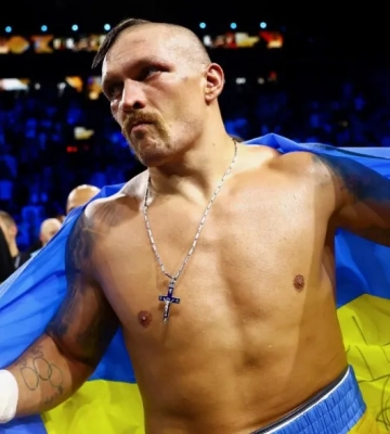 Усик признался, собирается ли идти в мэры Киева