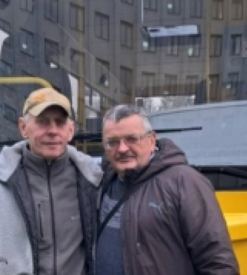 Громада на Волині одержала новий шкільний автобус