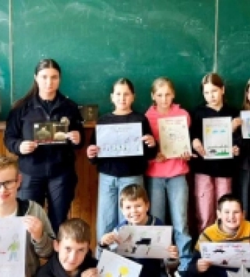 Зупинимо торгівлю людьми: поліцейські Рівненщини провели тематичні зустрічі для ліцеїстів
