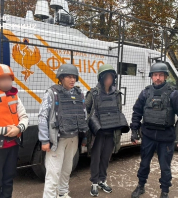Рятувальники евакуювали з Дружківки двох дітей