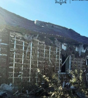 Росіяни 595 разів вдарили по Запорізькій області: зруйновано житло, автівки та об’єкти інфраструктури