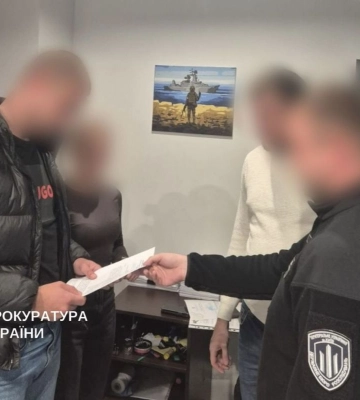 Двом правоохоронцям повідомили про підозру через побиття чоловіка біля Голосіївського РТЦК у Києві