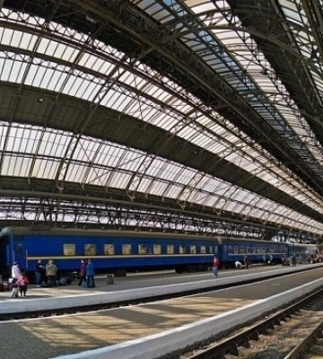 «Укрзалізниця» попереджає про затримку поїзда до Львова