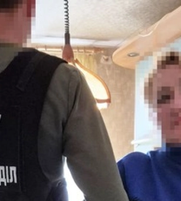 В Одессе задержана сотрудница государственного банка, которая передавала персональные данные клиентов военнослужащих