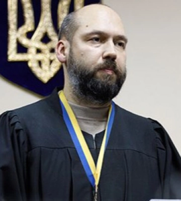 Отца детектива НАБУ Магамедрасулова оставили в СИЗО до 15 декабря