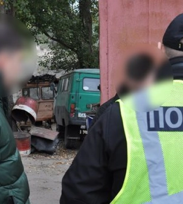 Поліцейські ліквідували незаконний намив понад 30 тисяч тонн піску на Кременчуцькому водосховищі. ФОТОрепортаж