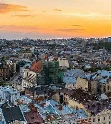 Судова тяганина: Львів вимагає повернути 88 м² комунального майна