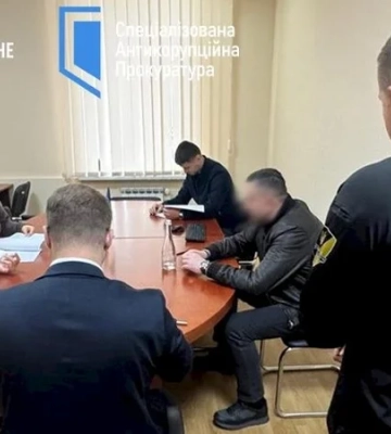 У голови Одеської облради та його дружини-нардепки виявили незадеклароване майно на понад 8 млн грн