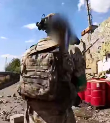 ССО показали видео зачистки промзоны на Покровском направлении и захвата пленного