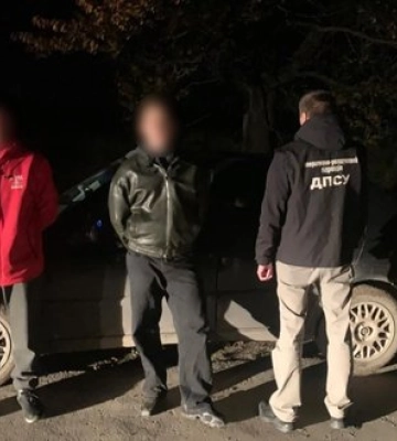 Переправлення до Молдови за $8 тисяч: на Буковині затримано двох чоловіків, - ДПСУ. ВІДЕО+ФОТО