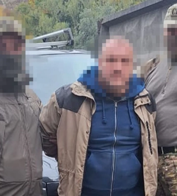 "Сливал" рашистам локации ПВО и аэродромов на Киевщине и Полтавщине: еще одного агента задержали во время доразведки