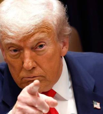 Трамп заявив, що йому байдуже на Донбас: WSJ розкрив деталі емоційної зустрічі у Білому домі