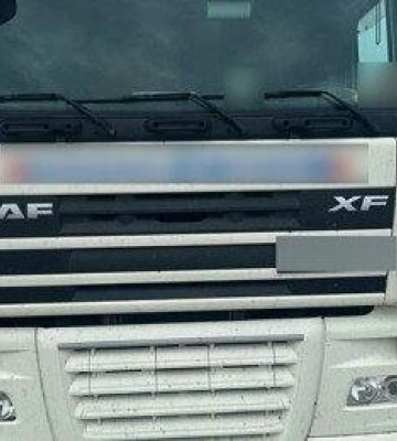 На парковці у Кременчуці невідомий водій збив літню жінку