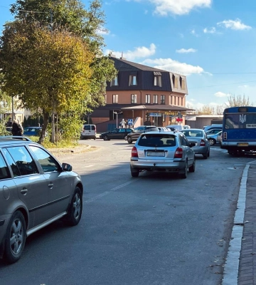 Популярну зупинку у центрі Костополя перенесуть
