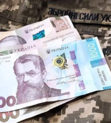 Зарплати військових можуть фінансуватися напряму міжнародними партнерами: нардеп розповів про ініціативу