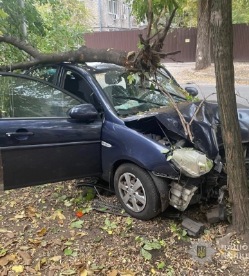 У Запоріжжі внаслідок трьох ДТП загинули троє людей - розпочато розслідування. ФОТО