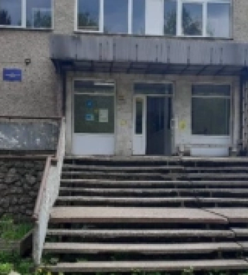 На Закарпатті директор Великоберезнянської лікарні втік за кордон