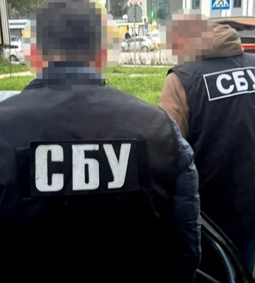 Керівника коледжу з Тернопільщини підозрюють у зарахуванні військовозобов'язаних за гроші на денну форму навчання