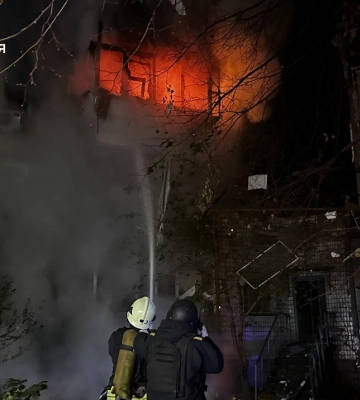 Під ударом росіян Київ і Запоріжжя: вже відомо про одного загиблого, 13 осіб поранені