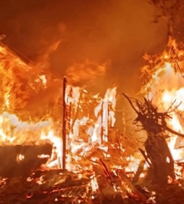 Горіли житлові будинки: волинські рятувальники ліквідували дві пожежі 