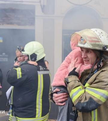 У Харкові росіяни вдарили дроном по дитячому садочку, вихованців евакуювали