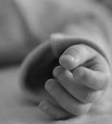 Смерть младенца в Ровно: медсестре сообщили о подозрении