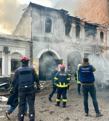 Росіяни влучили у приватний дитячий садочок у Харкові: є поранені діти