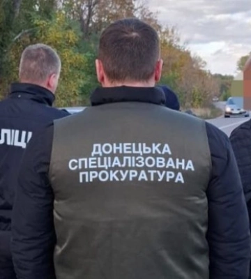 На Дніпропетровщині майора ЗСУ затримали на хабарі $7 тисяч за переведення військового