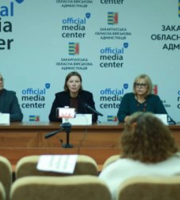 "Невидимий" ворог повертається? На Закарпатті стрімко зростає кількість хворих на ГРВІ, а COVID-19 не відступає