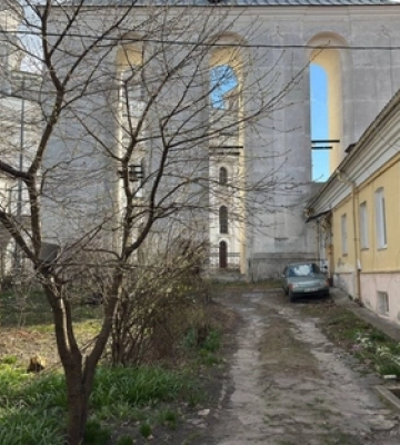 Двір біля дзвіниці у Луцьку може стати новою туристичною локацією Старого міста