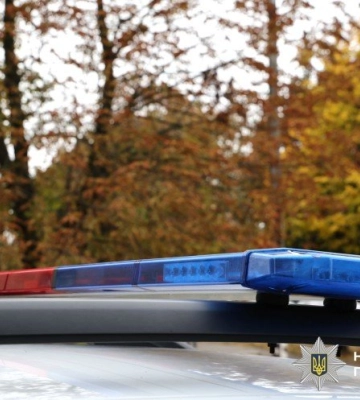 На Полтавщині біля автозаправки знайшли мертвого чоловіка: поліція з’ясовує обставини